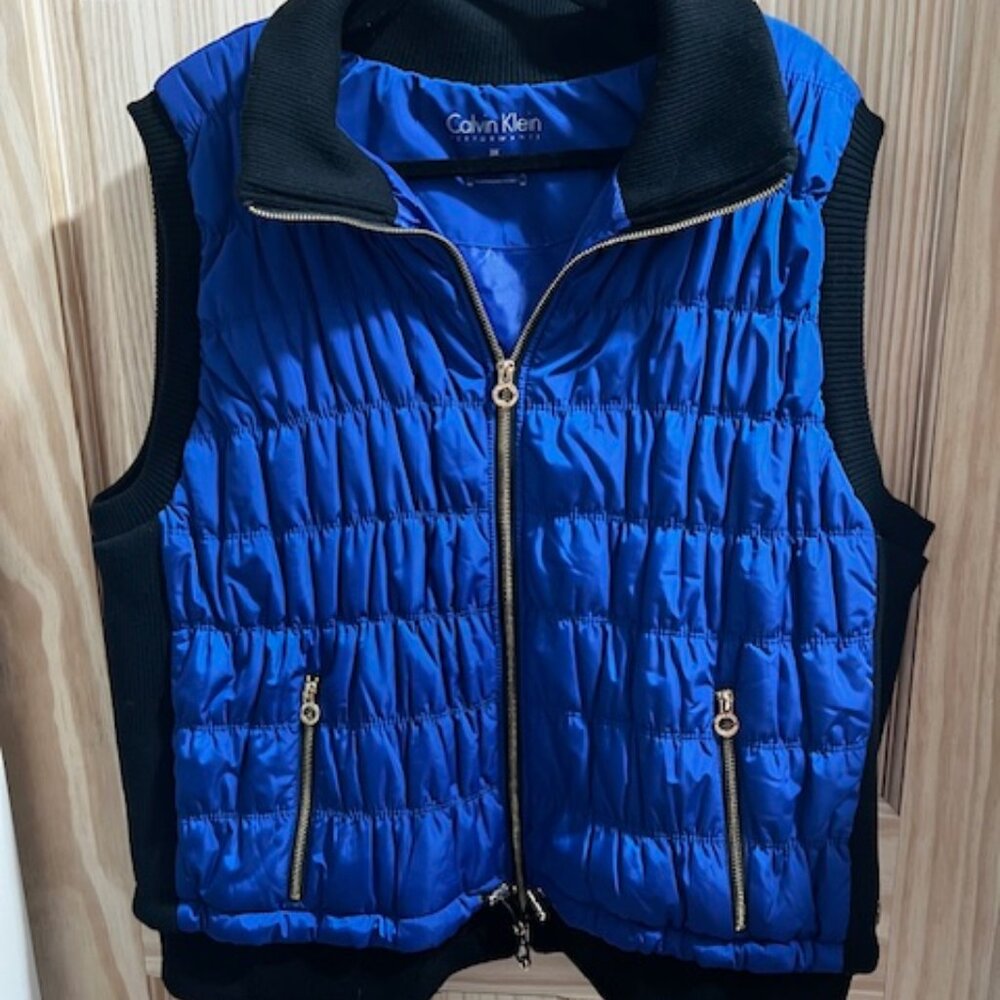Calvin Klein Performance Quilted Puffer Vest‎ blue/black/gold plus size women 3X